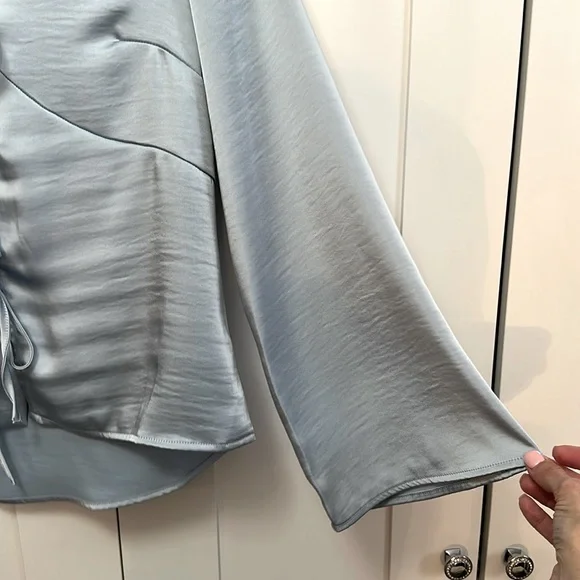 Light Blue Tie-Front Satin Polyester Blouse With Bell Sleeves Sz SM NEW! - Picture 5 of 6